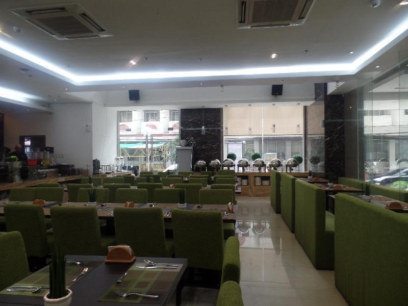 Valero Grand By Swiss-belhotel Hotel 4*