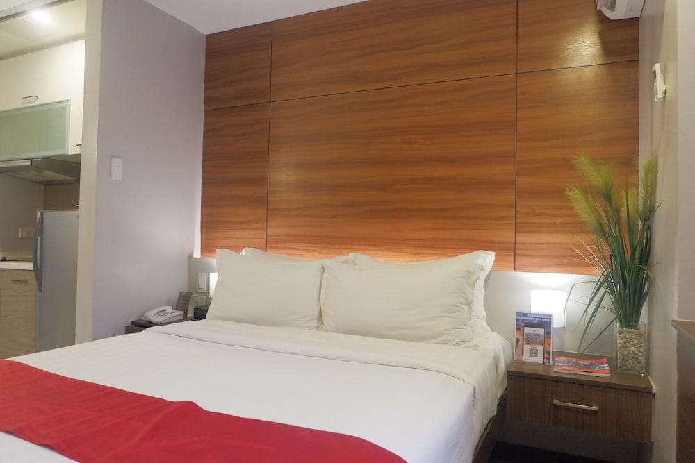 Valero Grand By Swiss-belhotel Hotel